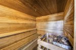 Relaxing complex sauna 